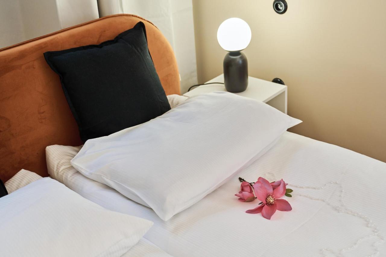 The Market Square Siedmiu Elektorow Apartment By Noclegi Renters ヴロツワフ エクステリア 写真